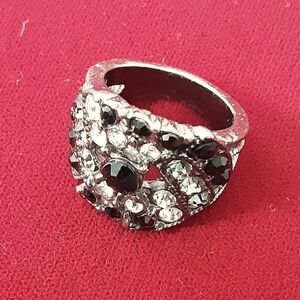Cocktail Accent Ring, Jet Black and White Crystal, Size 7, Captivating